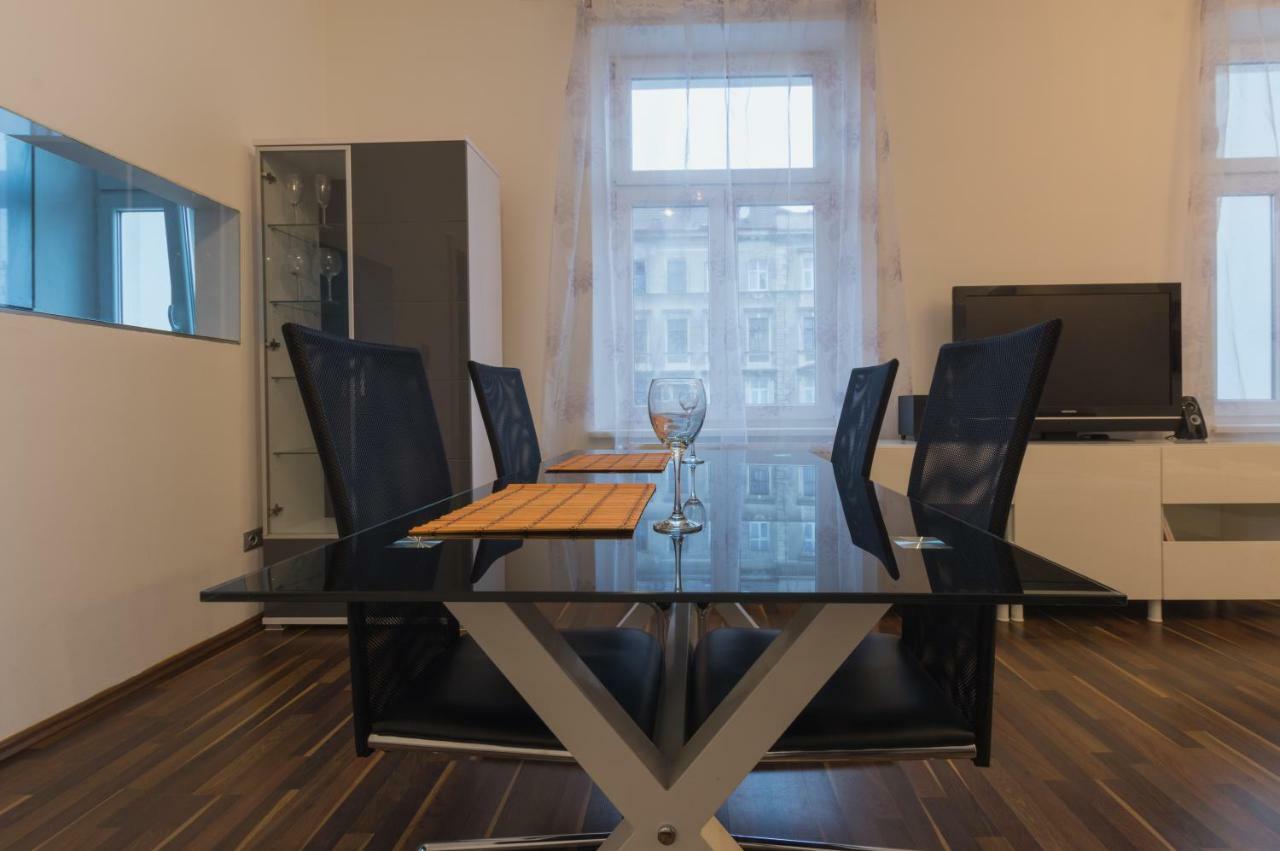 Spacious Apartment In Center With Terrace Wien Exterior foto